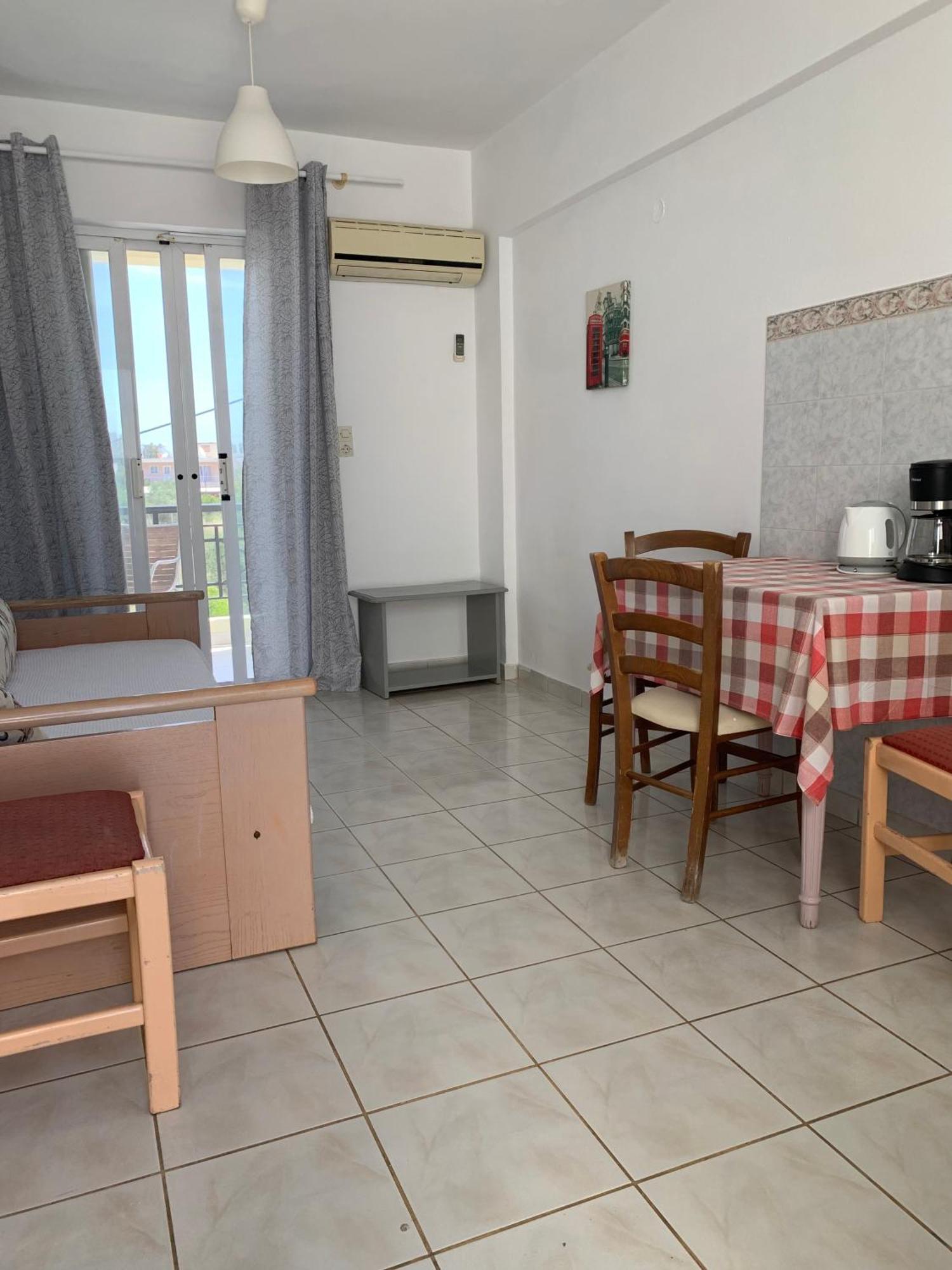 Manine Apartments Kos Town Luaran gambar